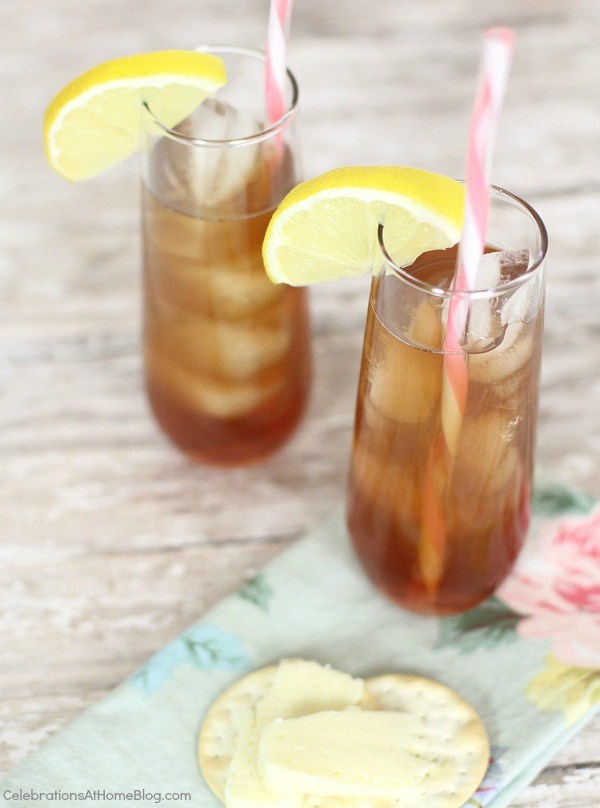 bourbon lemon tea cocktail