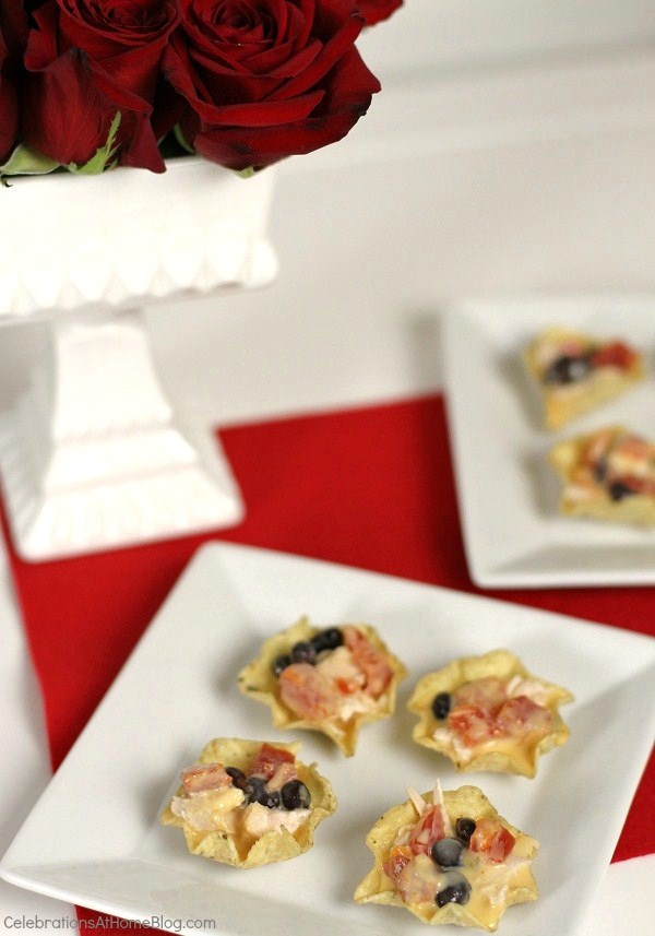 Queso & chicken appetizer cups recipe