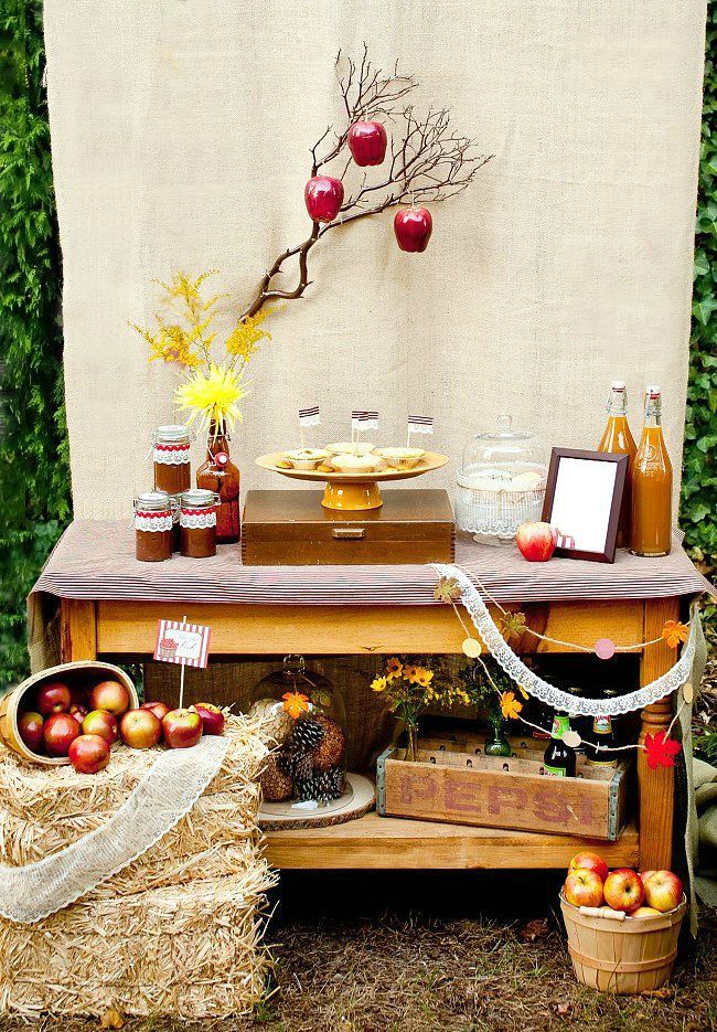 Apple themed autumn Engagement Party, welcome table with favors and apple baskets