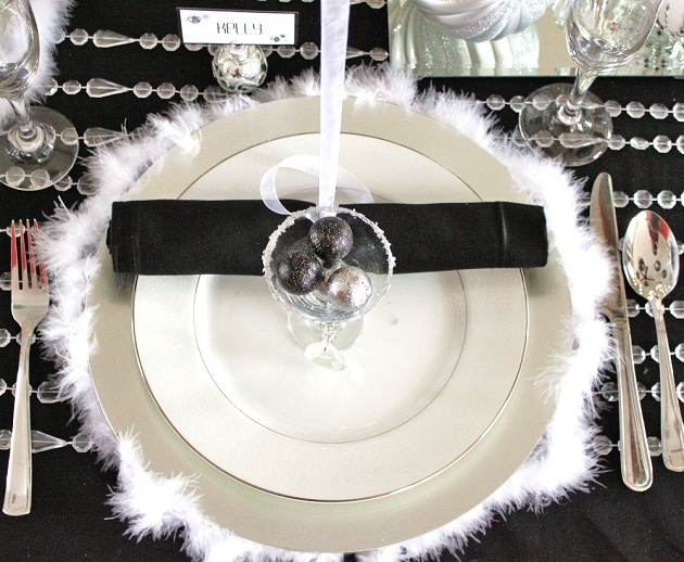 This black & white & silver holiday table will inspire any glamorous celebration including birthdays, anniversaries, even weddings!