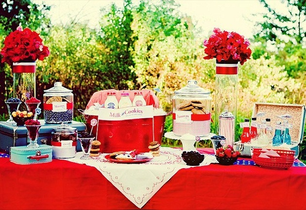 All American Backyard Picnic-Styled Shoot