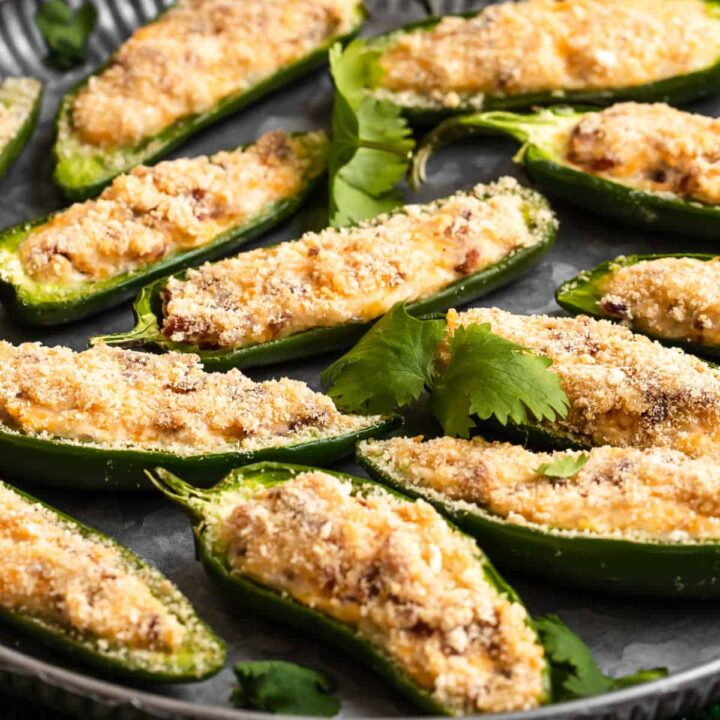 easy recipe for baked jalapeno poppers with crumbled bacon bits.