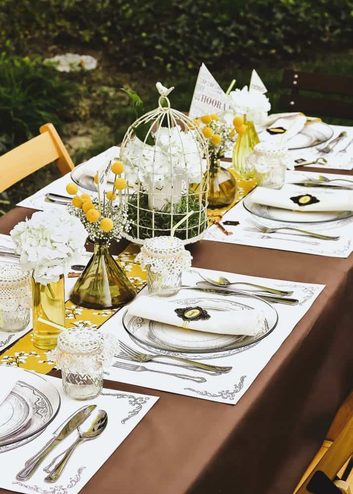 Graduation Party Ideas Keys To Success Theme gold and brown tablescape