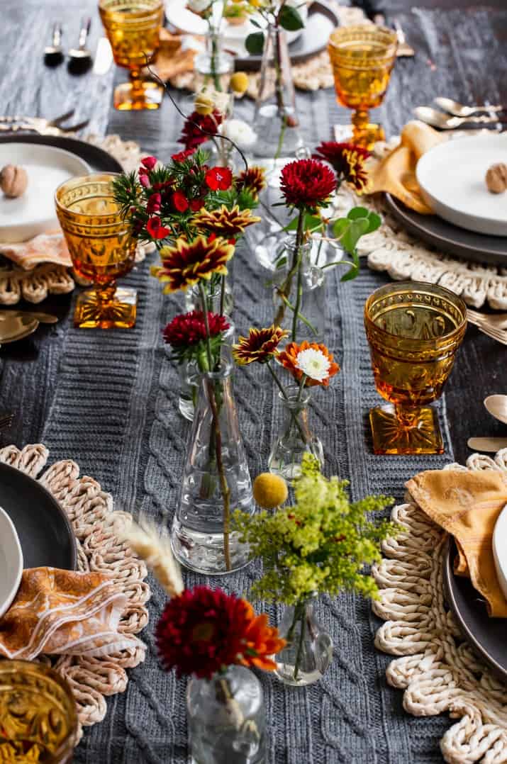 easy Thanksgiving centerpiece with bud vases