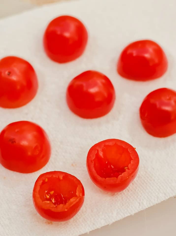 preparing cherry tomatoes