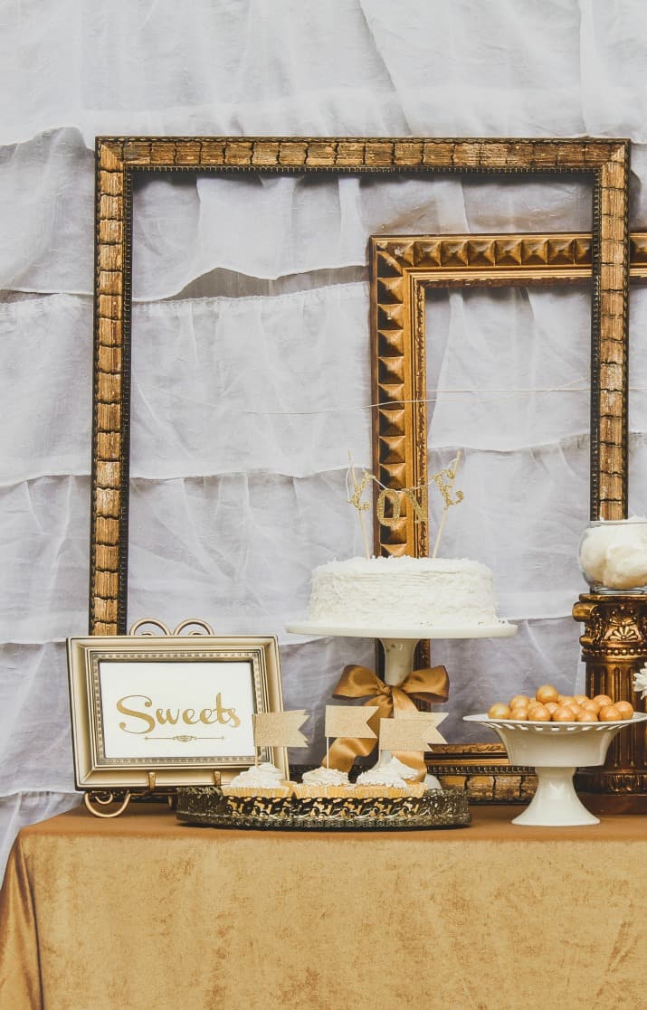 gold dessert table ideas