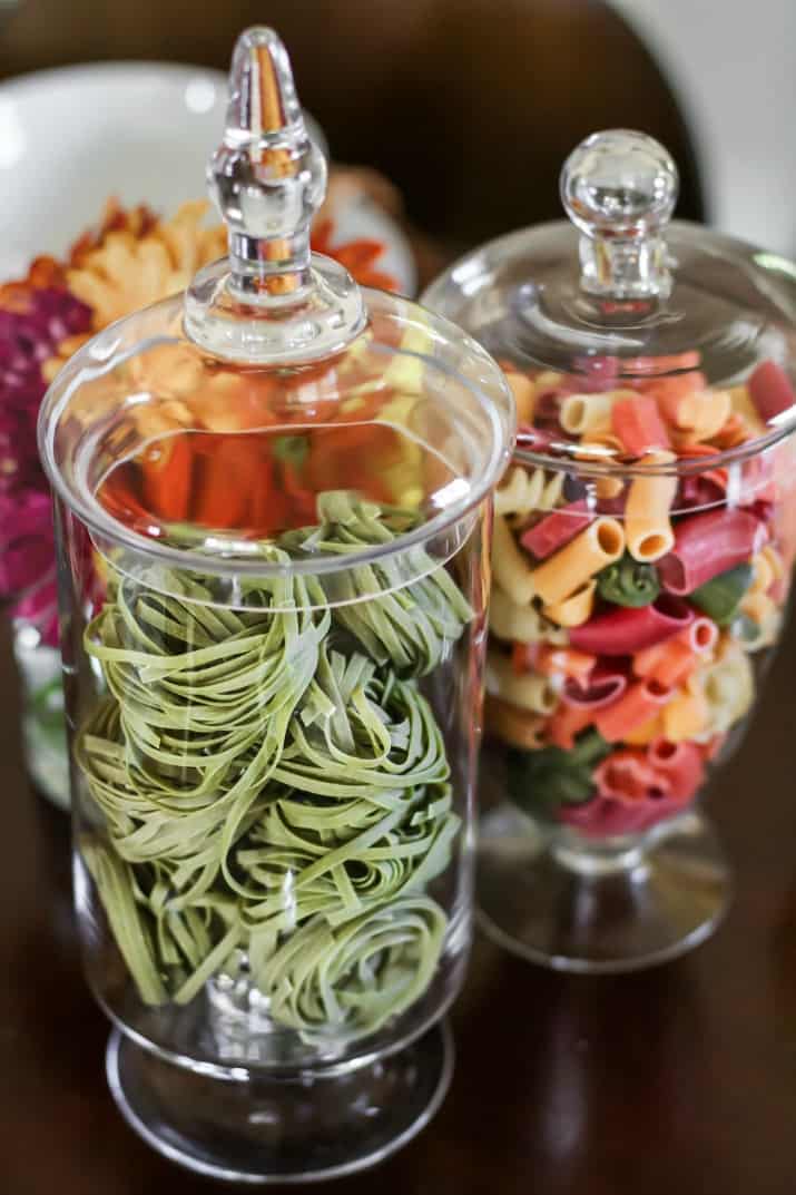 Italian Themed Dinner Party Ideas, centerpiece pasta in jars