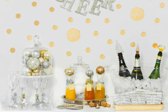Bubbly Bar Ideas for Holiday Parties