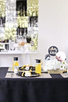 Graduation Party Ideas Modern-Classic Style - Celebrations at Home