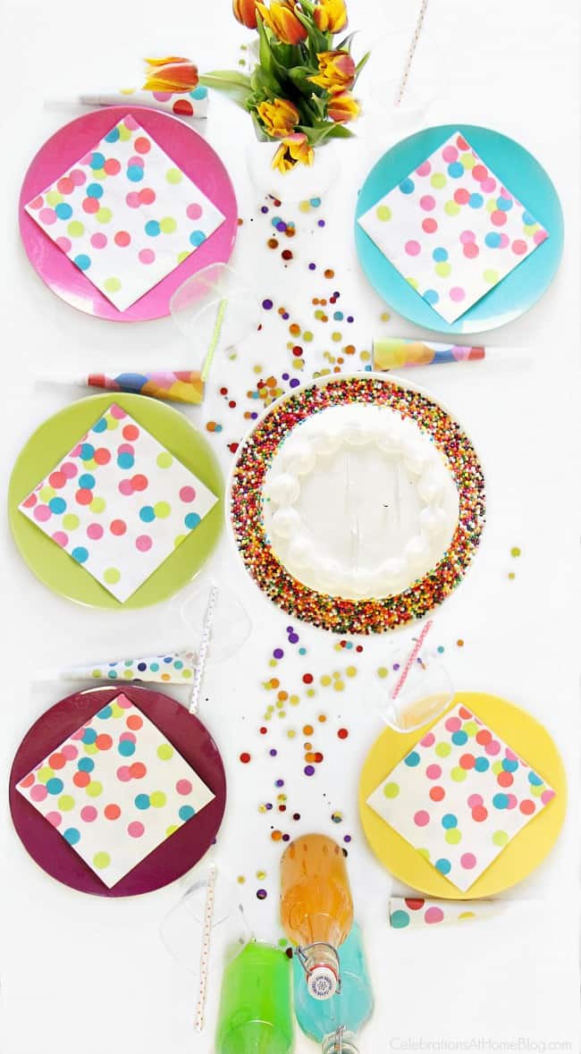 A confetti themed birthday party is perfect for celebrating boys, girls, or 1st year birthdays. Get ideas here.