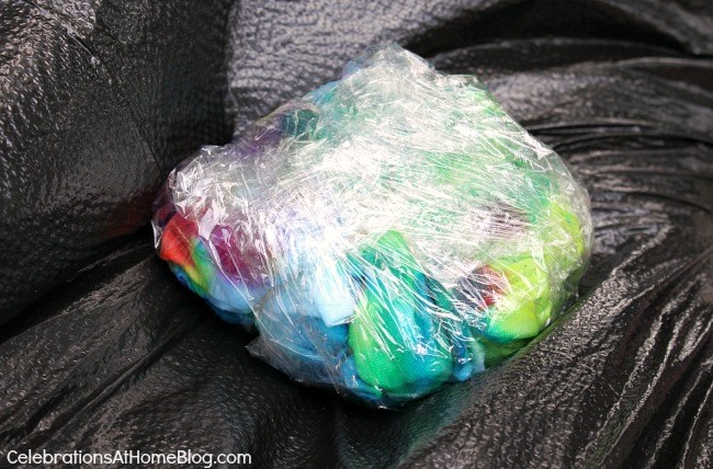 how to tie dye t-shirts