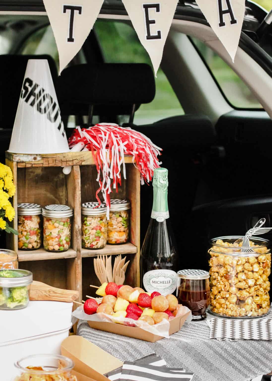 Easy-Travel Tailgate Picnic - Celebrations at Home