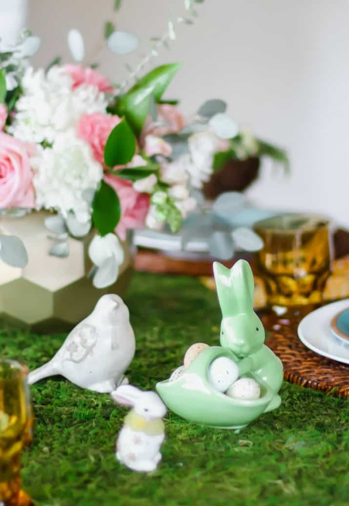 Easter table bunnies