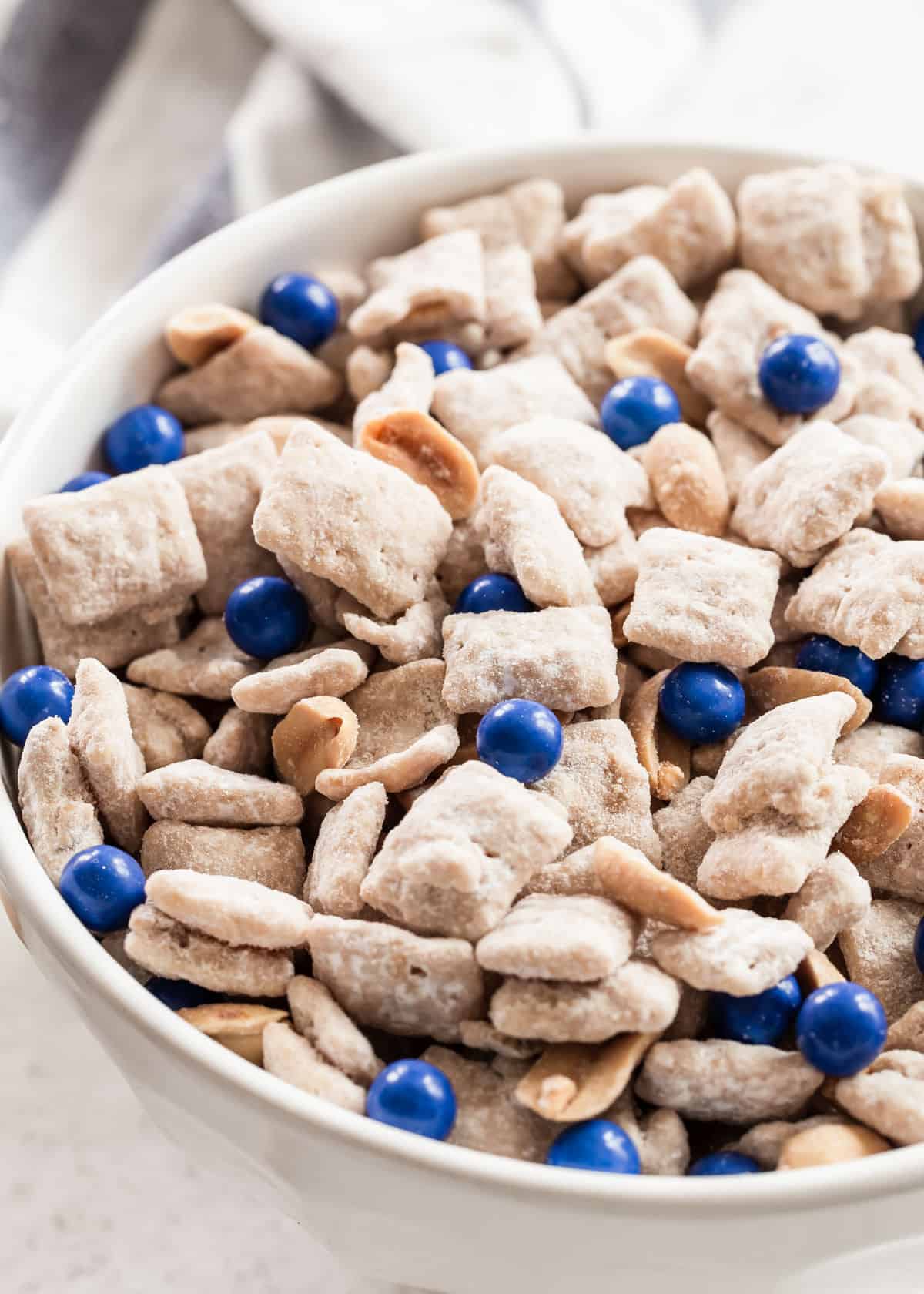 Muddy Buddies Sweet Party Snack Mix