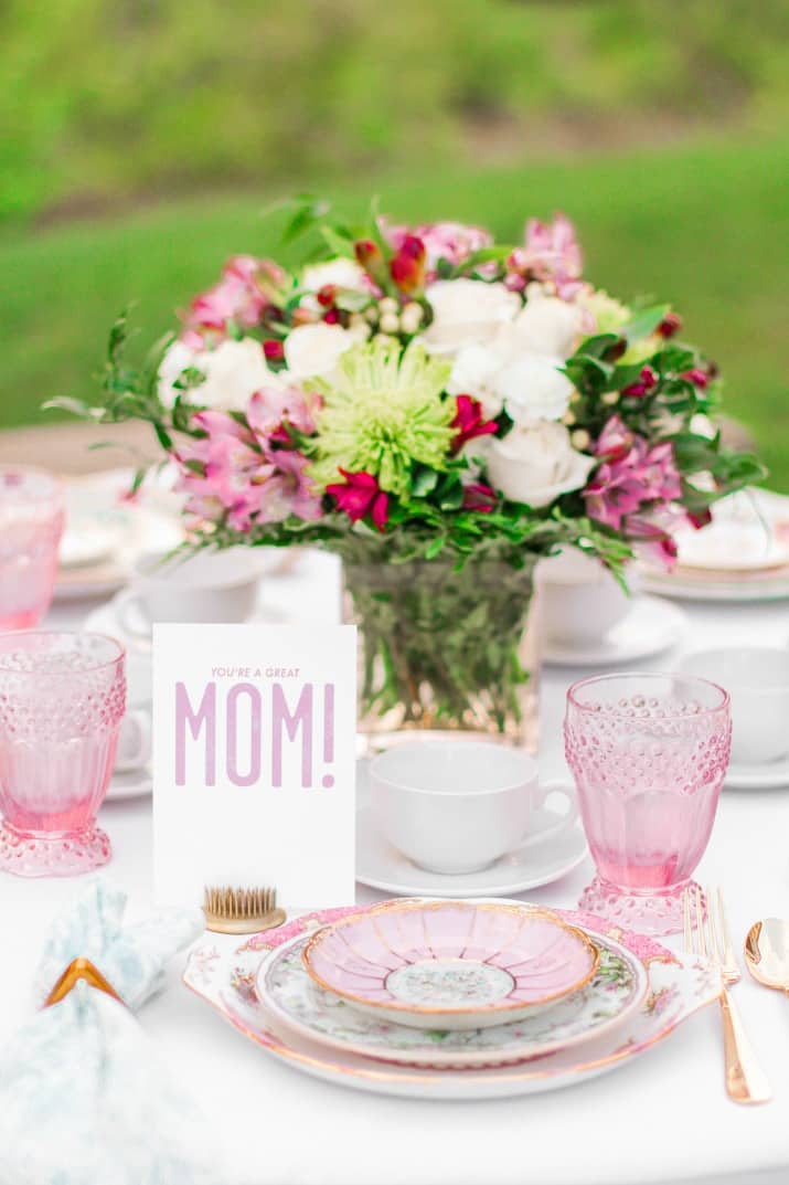 mothers day brunch table