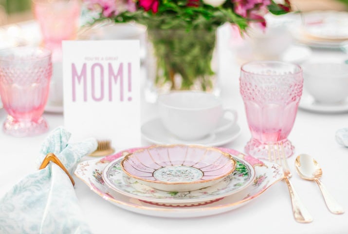 Mothers Day Brunch Table Setting