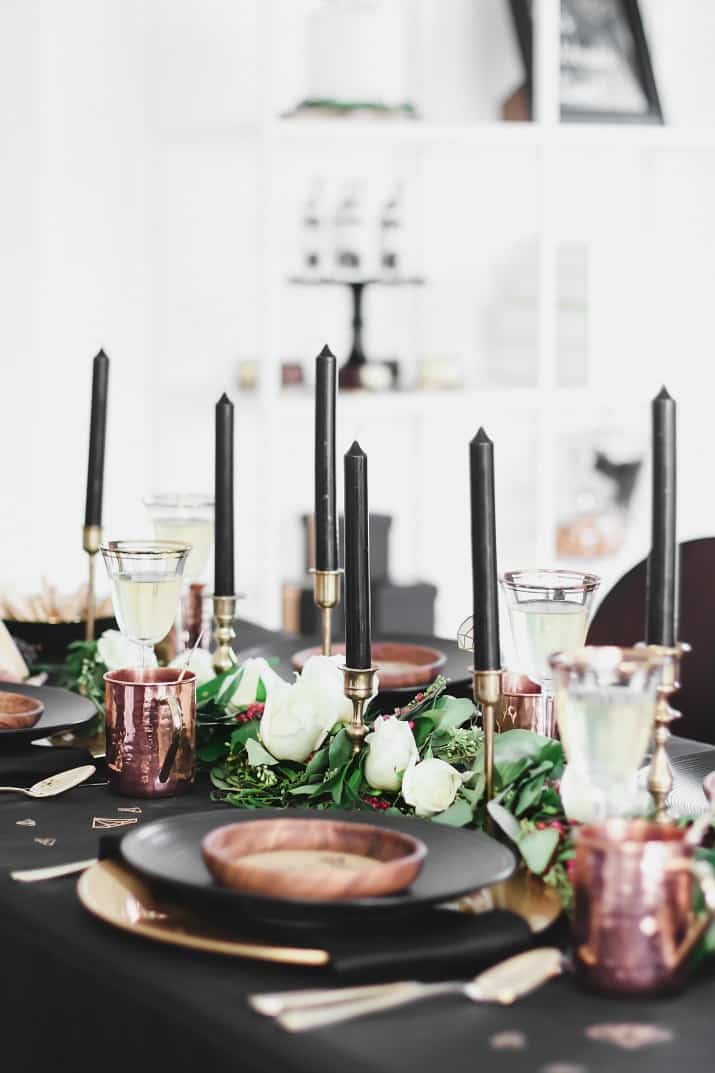 Black & gold bridal shower ideas, tablescape