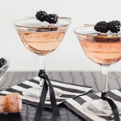blackberry sparkler cocktail recipe card