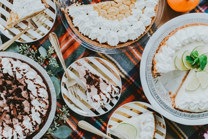 How to Set Up a Pie Table for a Party