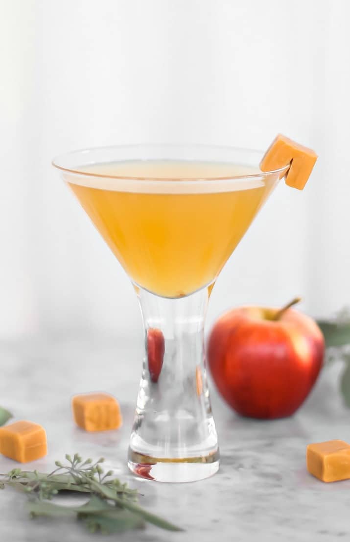 apple cider cocktail martini