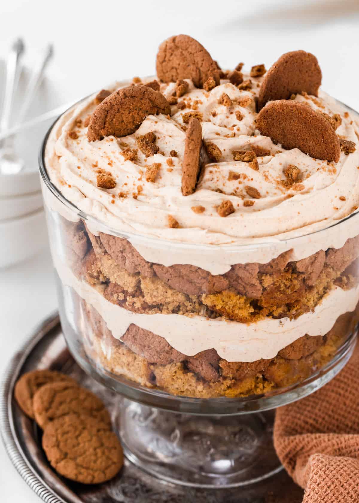 fall dessert trifle with layers of cake, cookies, and cream.